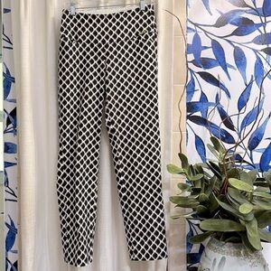 NWOT Women’s Swing Control Rayon Nylon & Spandex Basic Golf Crop Capri Pants 4